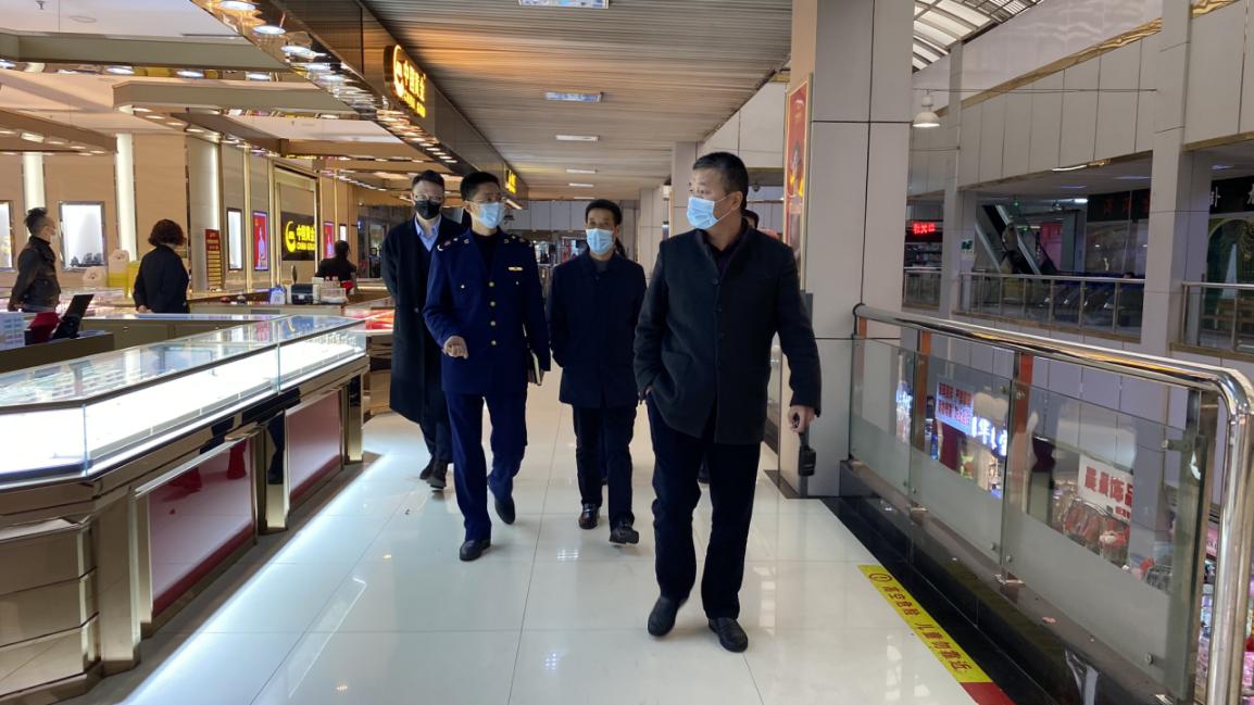 拱墅區(qū)市場監(jiān)管局領(lǐng)導(dǎo)走訪錢江商城