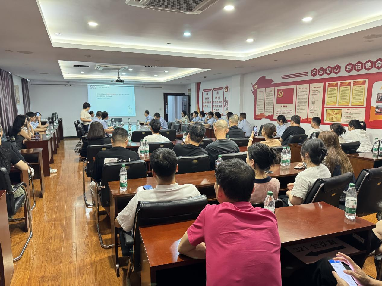 ?拱墅區(qū)市場監(jiān)管局聯(lián)合SGS機(jī)構(gòu)在錢江商城開展紡織產(chǎn)品質(zhì)量提升專項(xiàng)培訓(xùn)