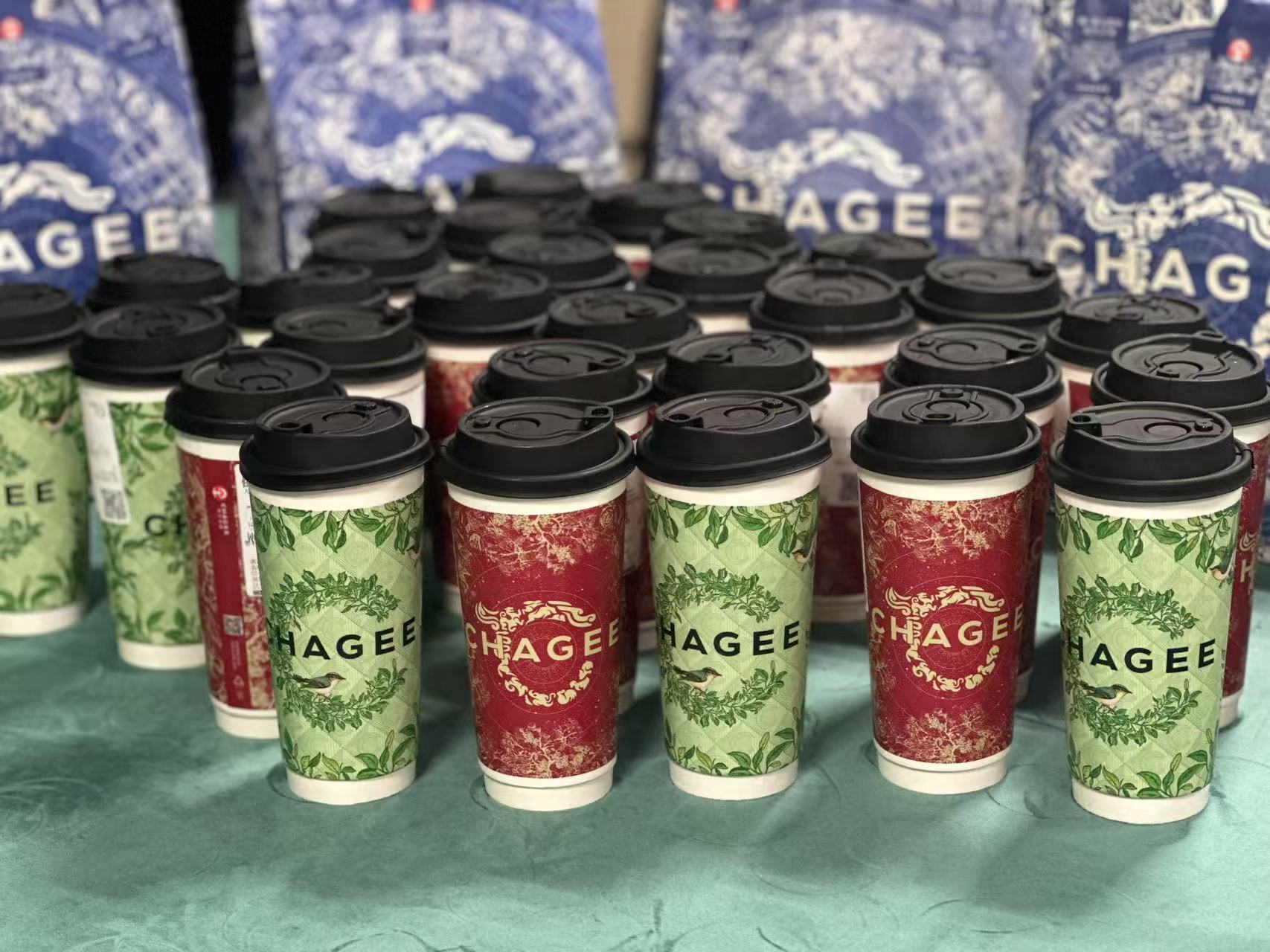 建華市場女神節(jié)  甜蜜滋味暖心間