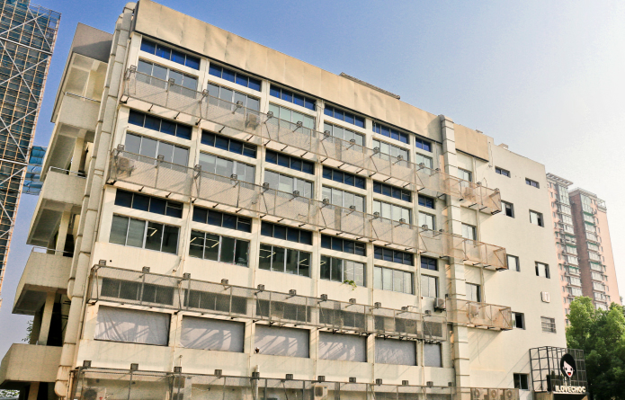 建華商業中心.jpg 建華商業中心.jpg