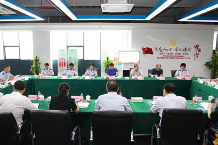 20180828杭州市稅務局副局長樓方宏一行蒞臨運河汽車電商園 (1).jpg 20180828杭州市稅務局副局長樓方宏一行蒞臨運河汽車電商園 (1).jpg