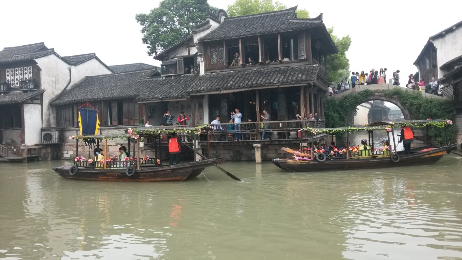 錢江市場工會組織員工烏鎮(zhèn)一日游1 (1).jpg