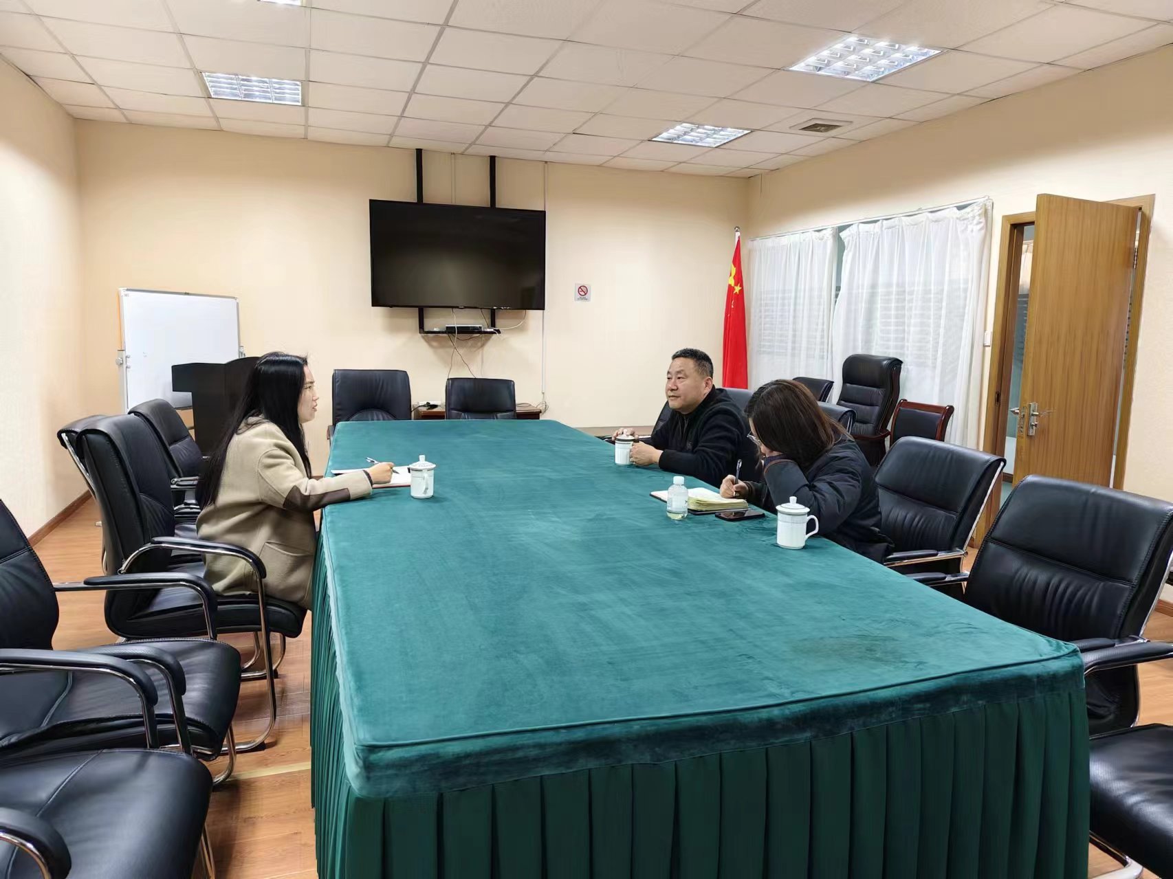 調研走訪.jpg 調研走訪.jpg